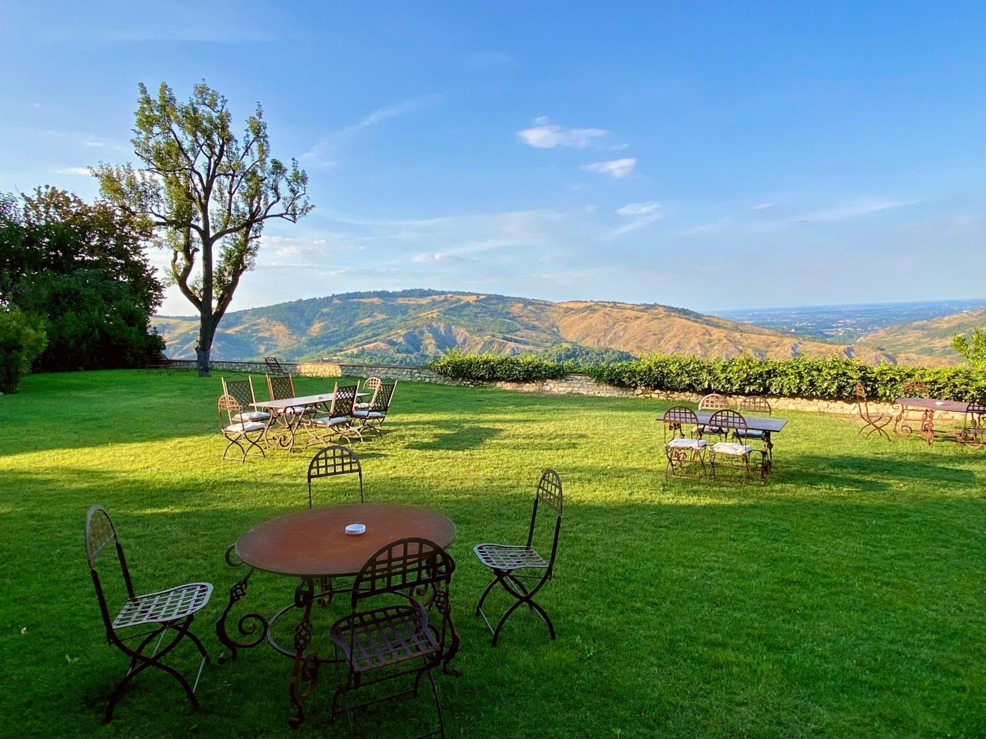 Castello Di Viano Villa Ngoại thất bức ảnh
